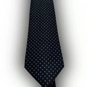 VINTAGE Designer BURBERRYS of London Blue Floral ALL Silk Tie (Burberry)  4”